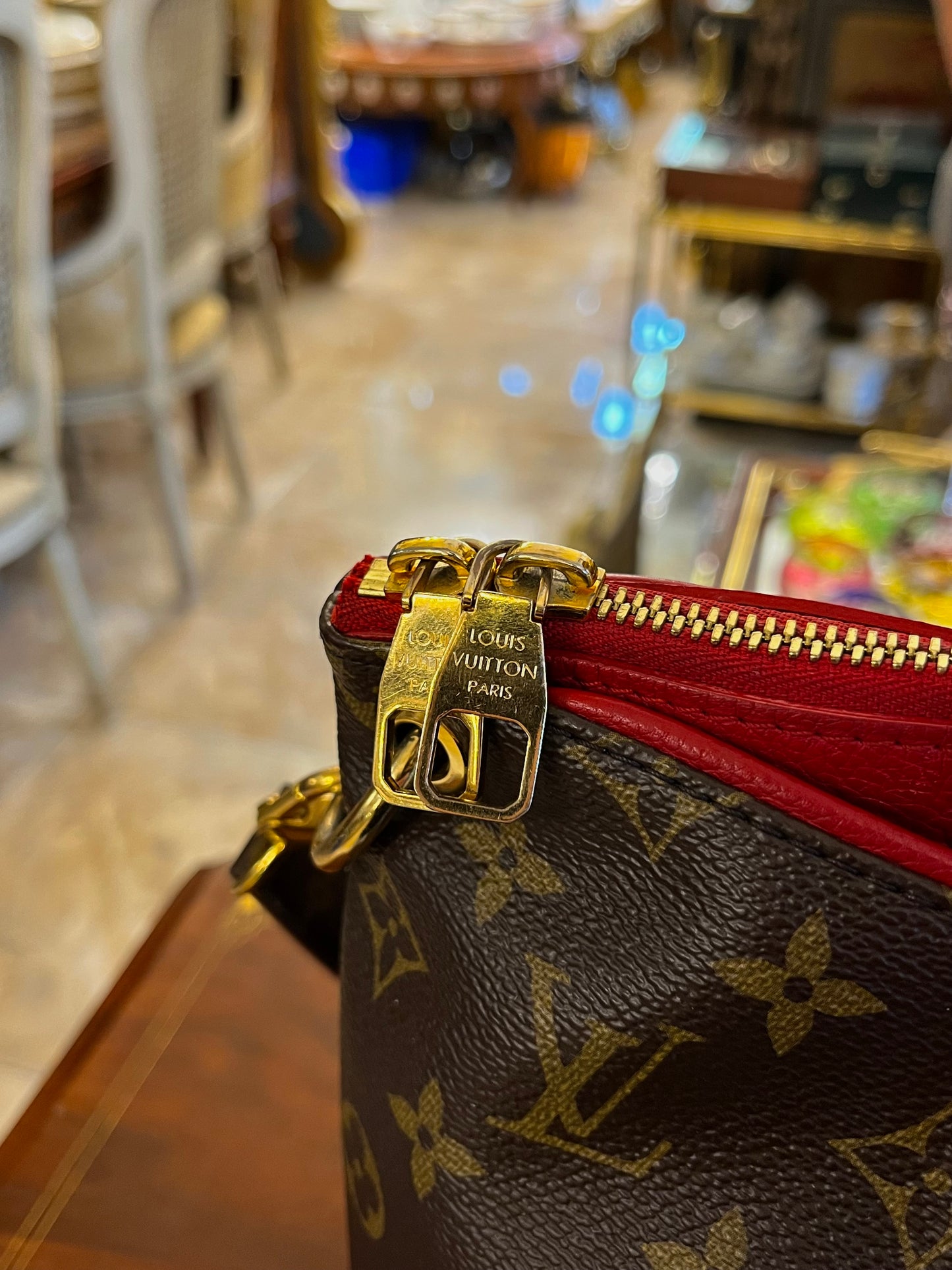 Autentiška Louis Vuitton monogram „Pallas“ rankinė