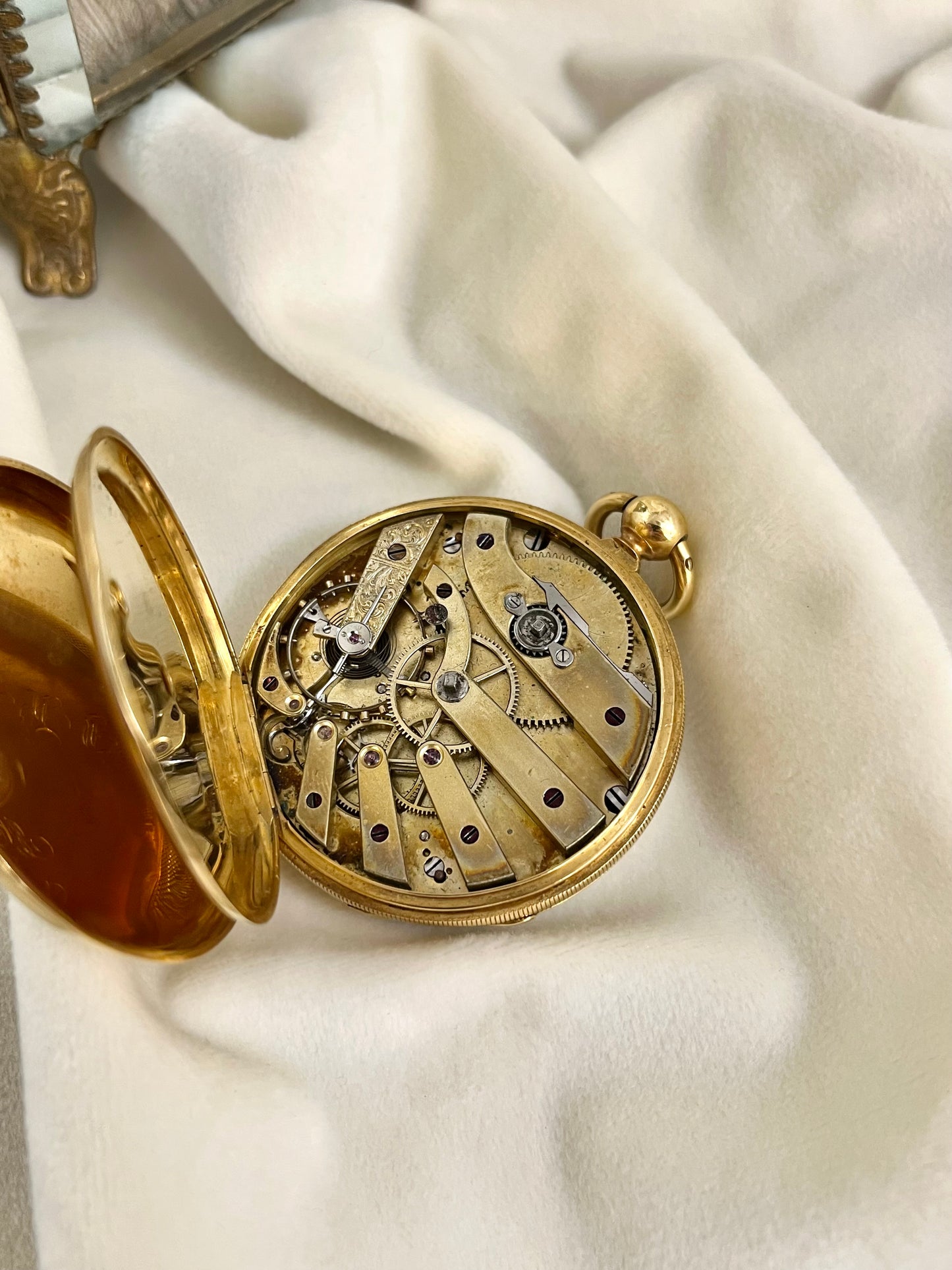 Royal Exchange auksinis laikrodis