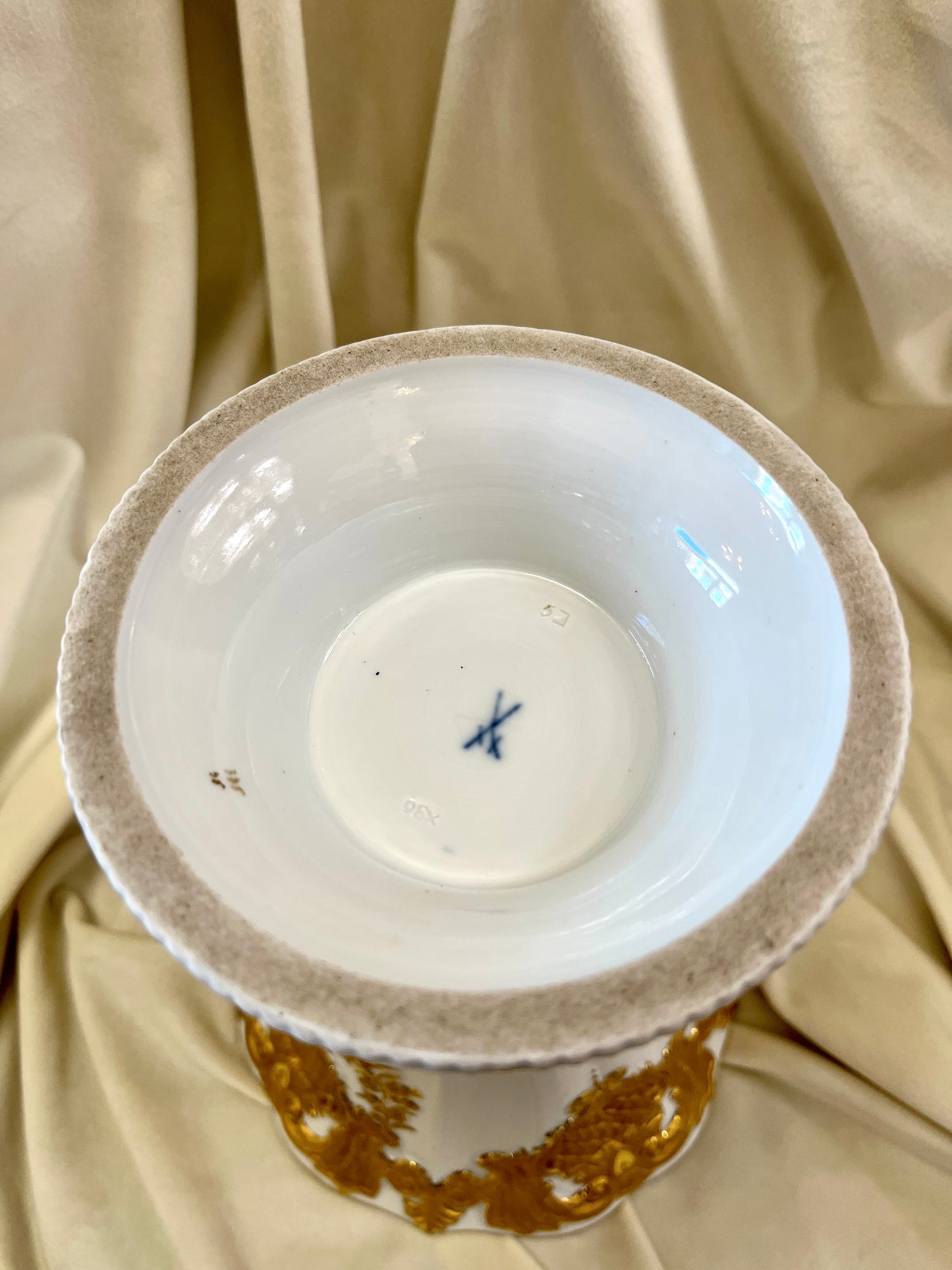 Auksuota “Meissen” vaza