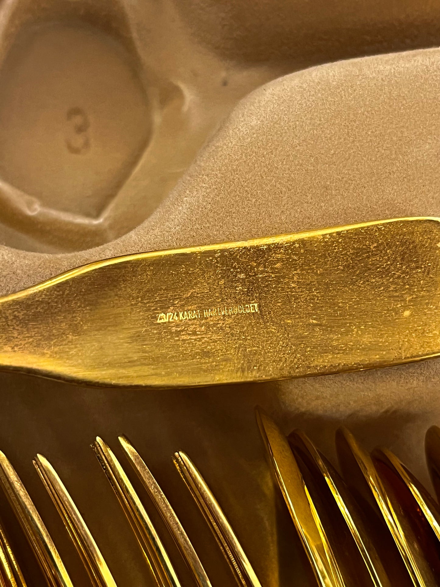 23/24 karatais auksuoti įrankiai 6-iems