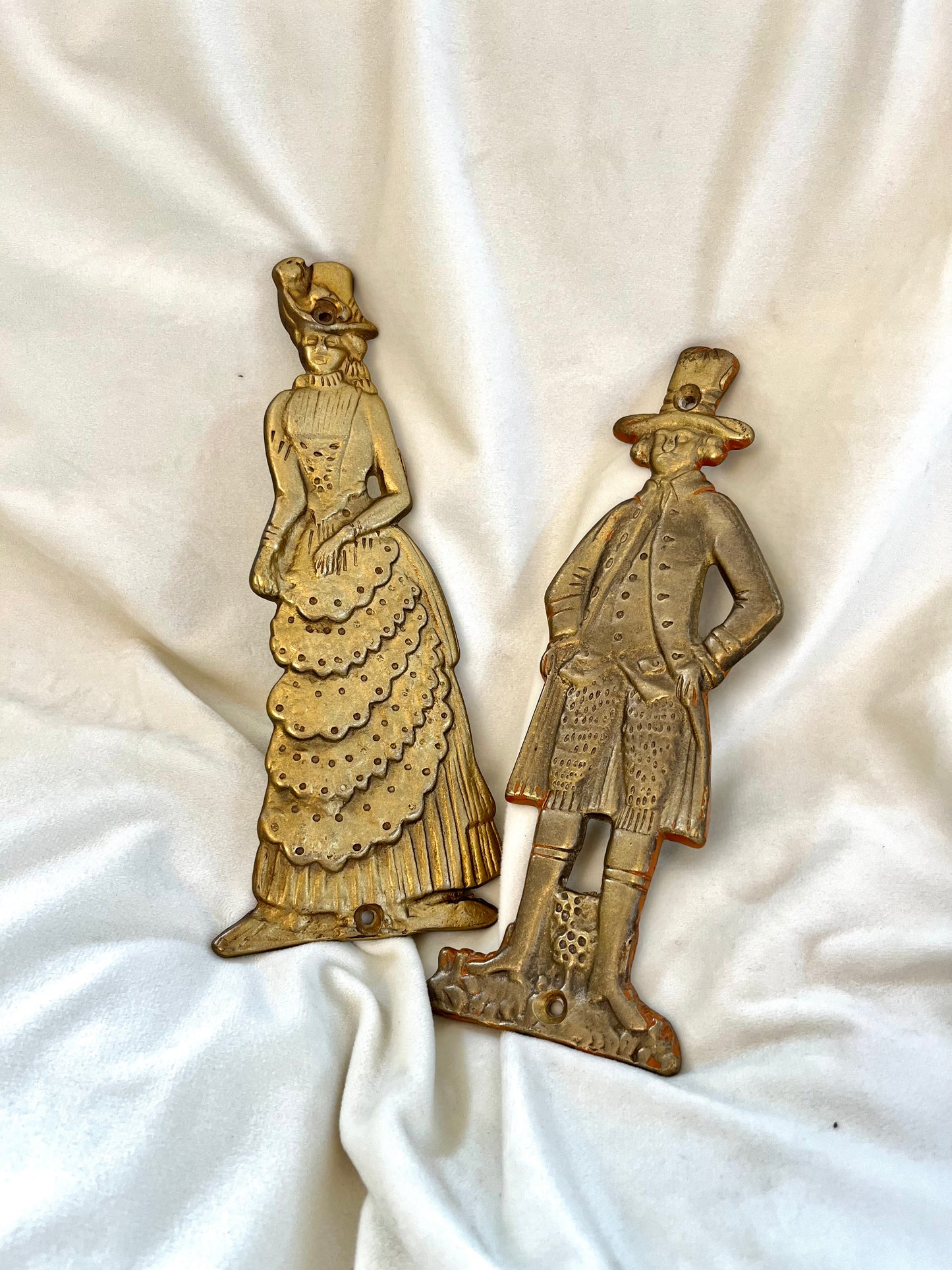 Damų ir džentelmenų kambarių ženklai