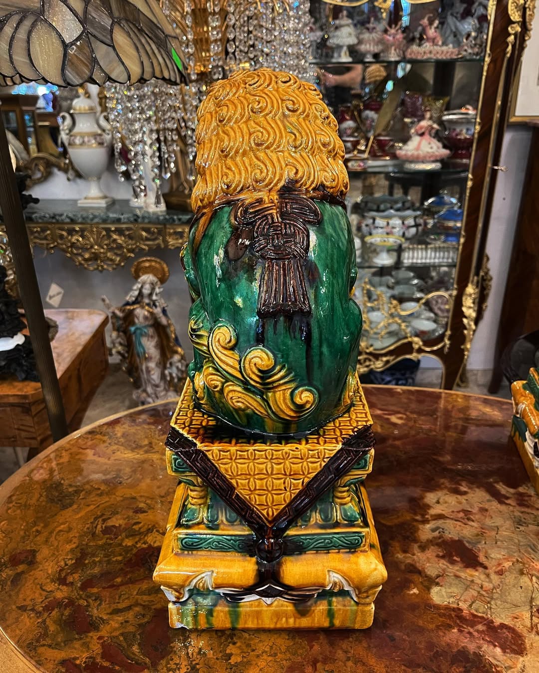 pora foo dogs / liūtų skulptūrų