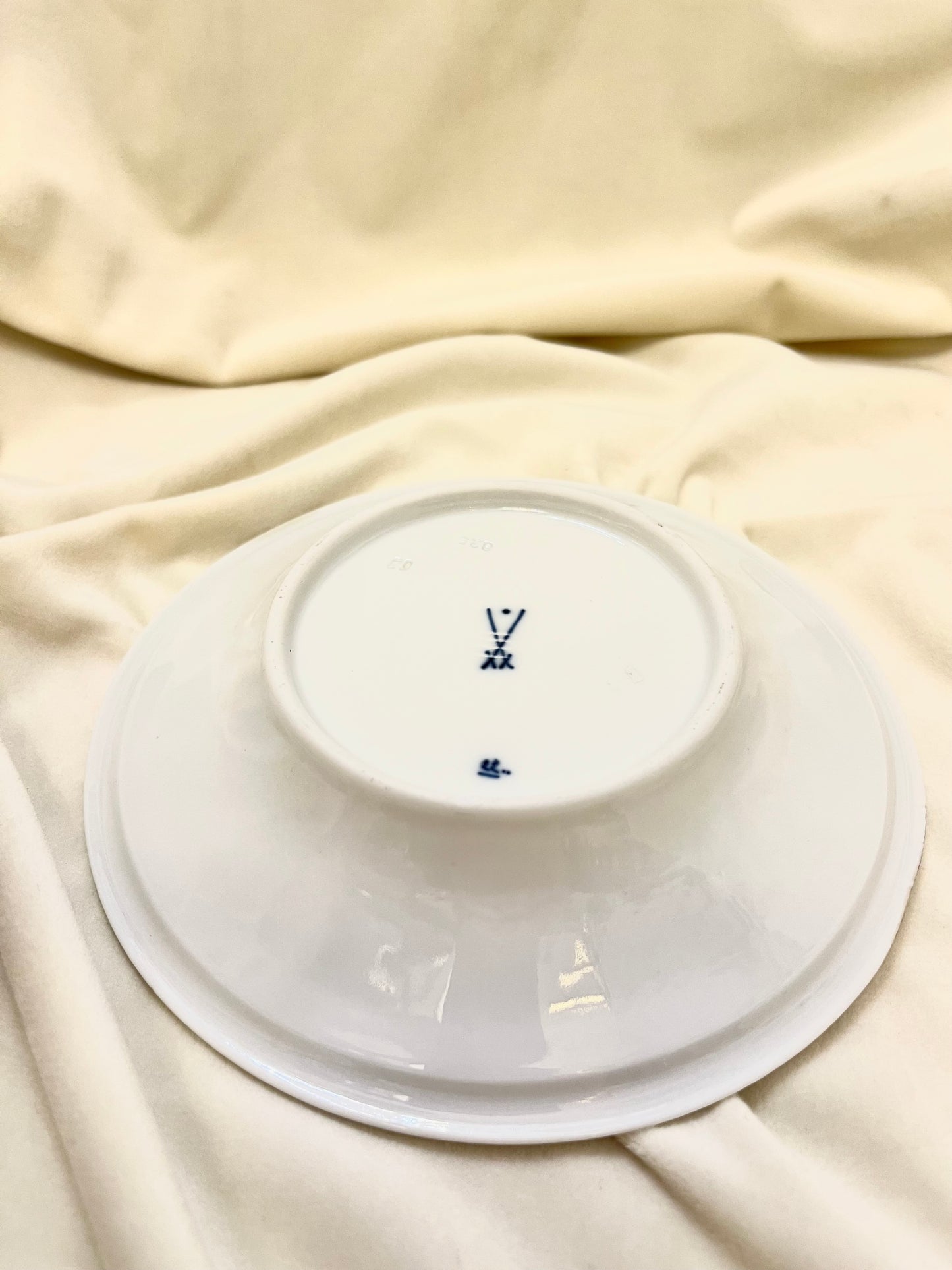 Meissen “Green ivy” puodelis su lėkštute