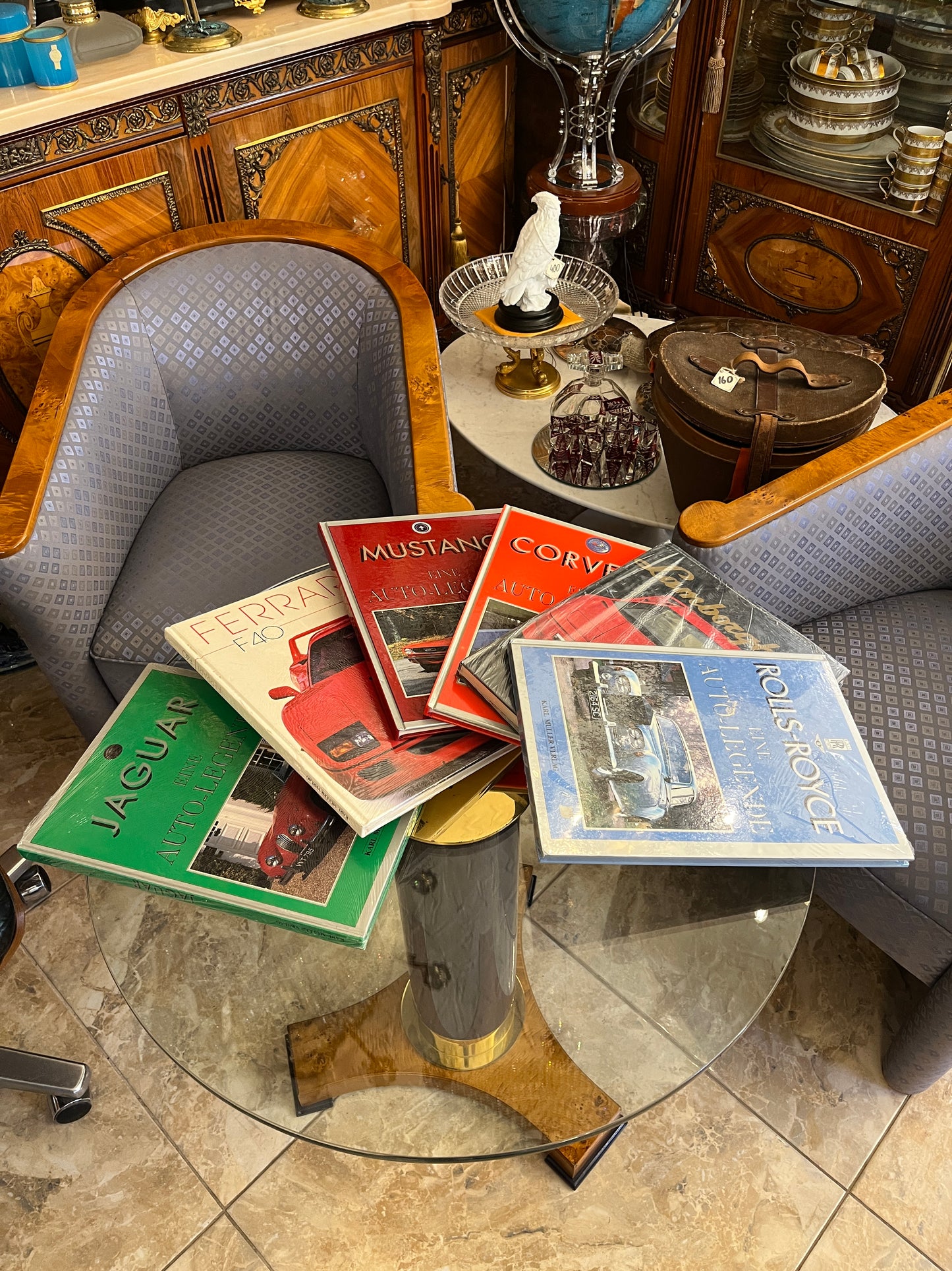 Knygos sportinių automobilių tematika