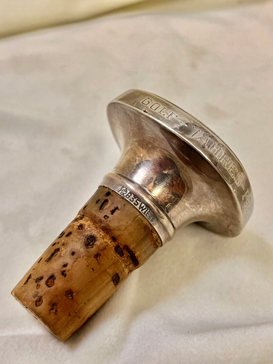 Sidabrinis butelio kamštis su golfo dedikacija