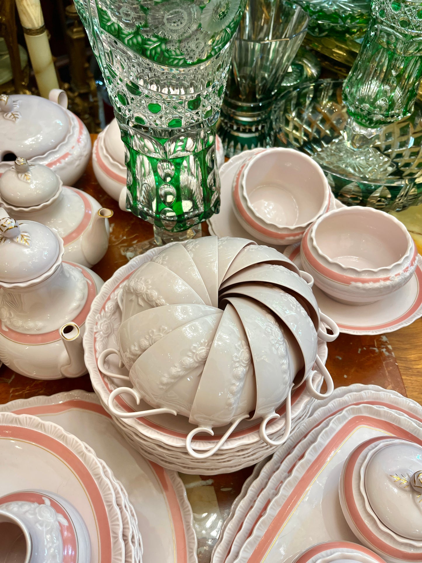 Hutschenreuther „Porcelaine Rose“ 12-os asmenų servizas