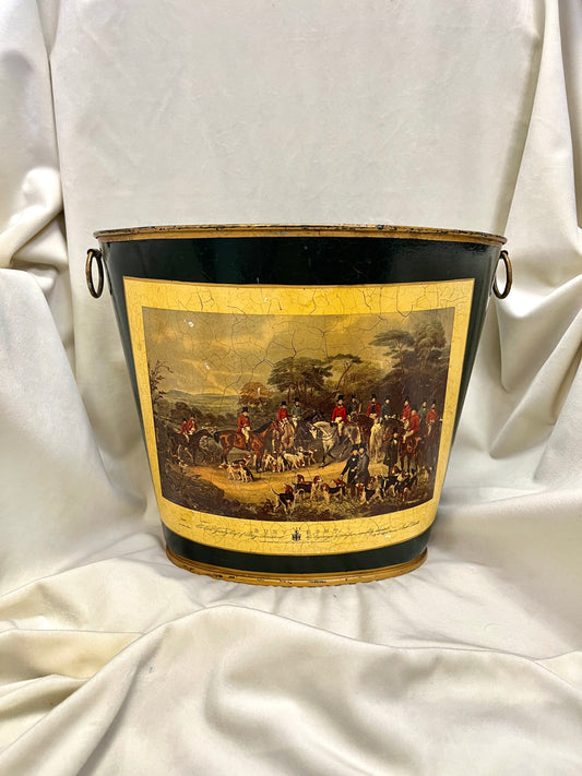 Popieriaus krepšys su medžioklės motyvais