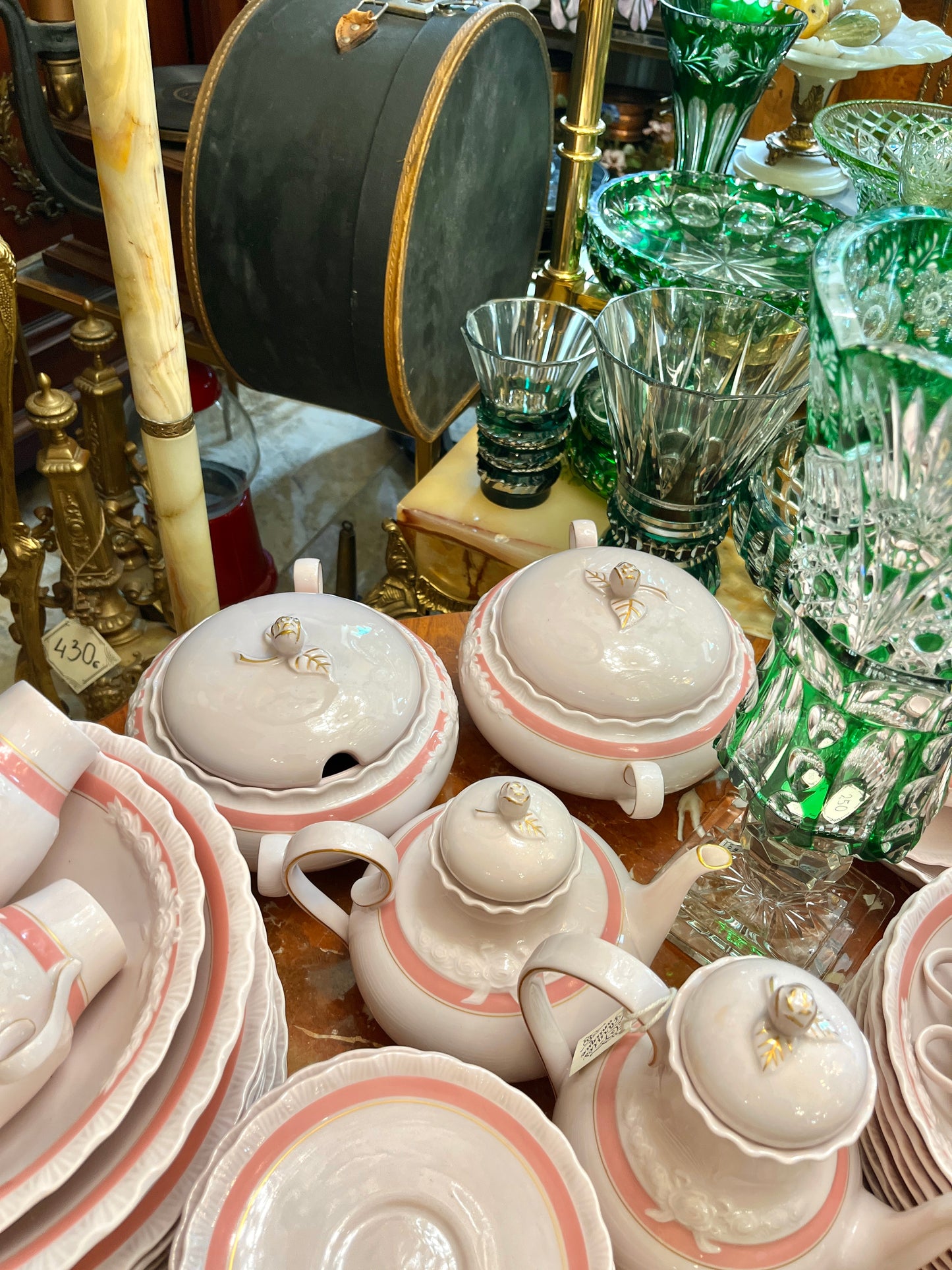 Hutschenreuther „Porcelaine Rose“ 12-os asmenų servizas