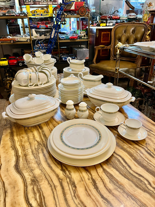 12-os asmenų Villeroy & Boch „Villa Medici“ porceliano servizas