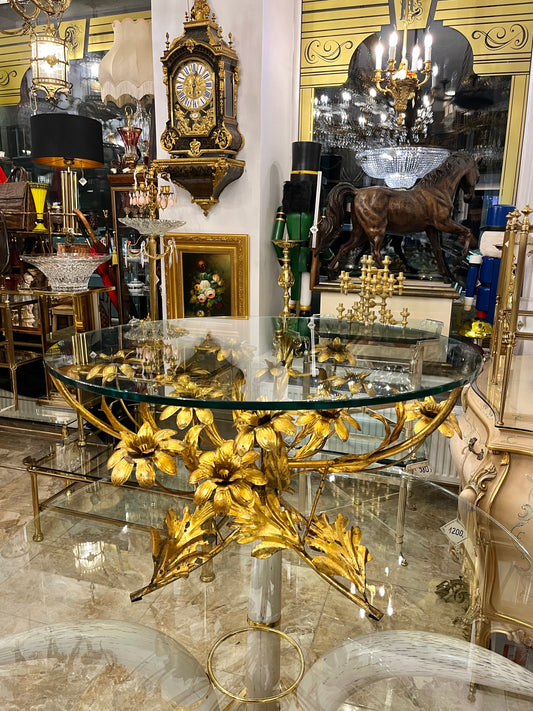 Hans Kögl kavos / žurnalinis staliukas