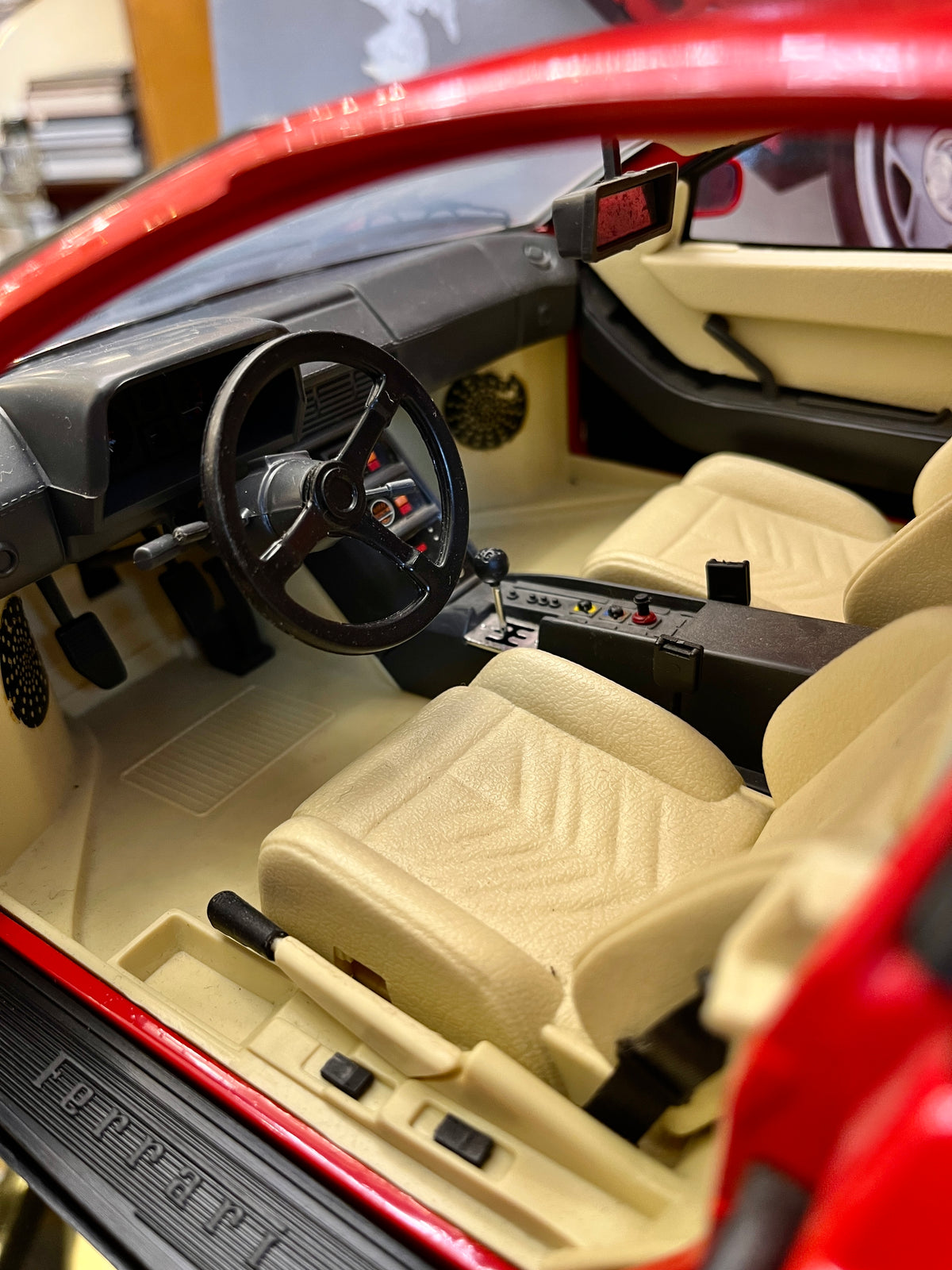 Ferrari Testarossa 1:8 mastelio modelis – Pocher by Rivarossi