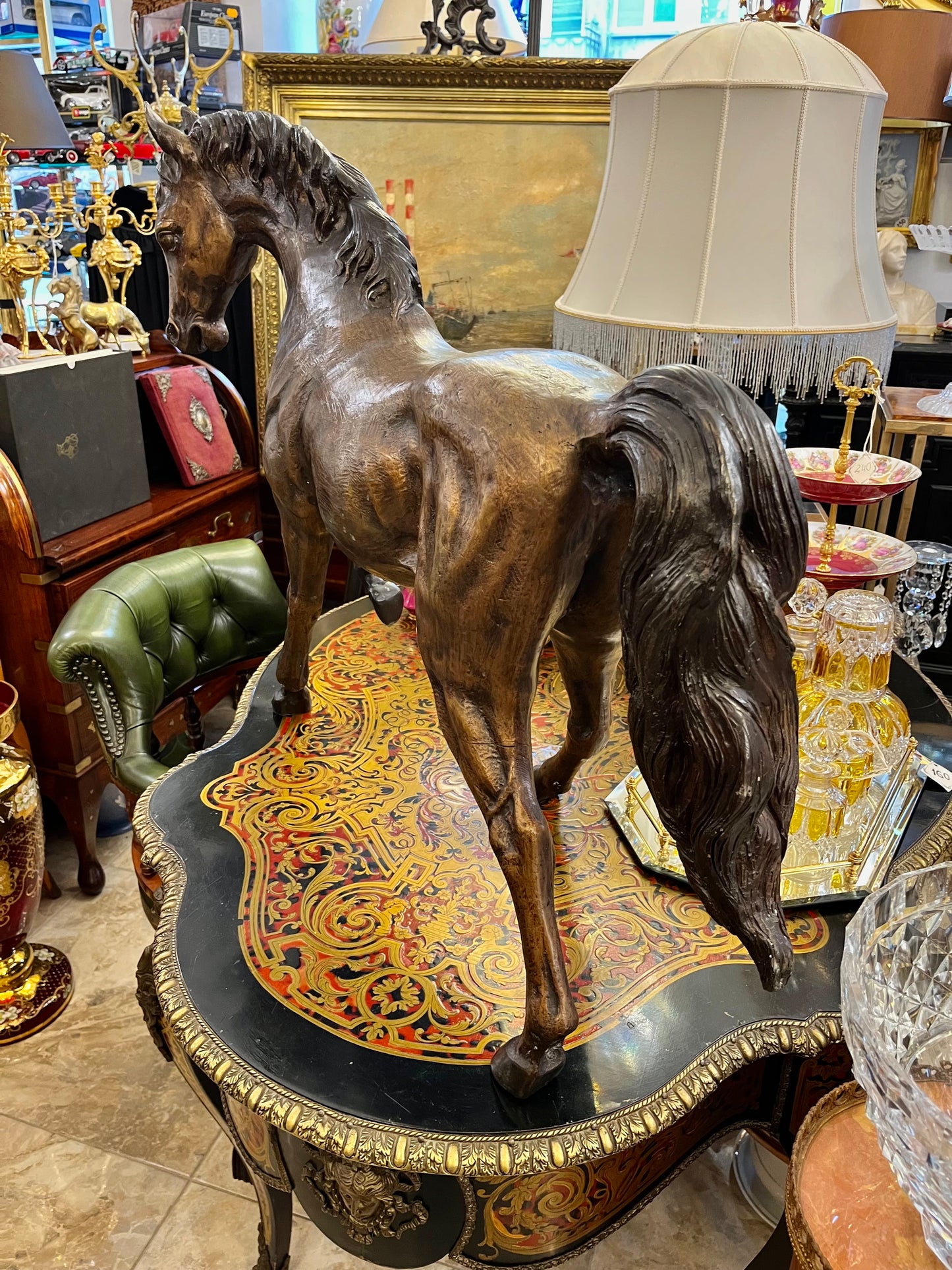 bronzinė žirgo skulptūra