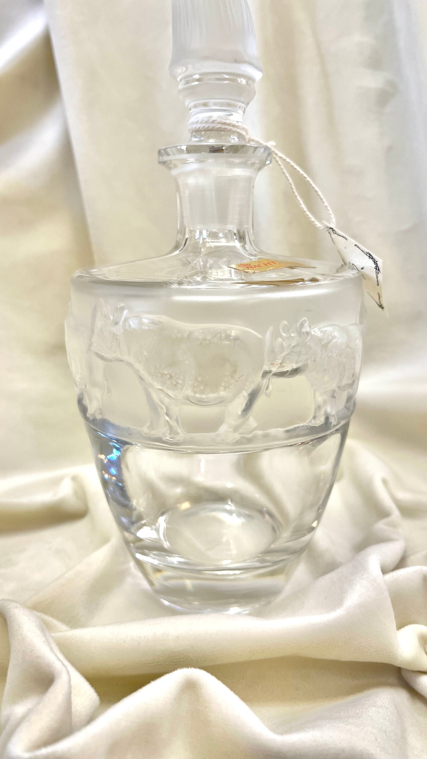 Nachtmann krištolo grafinas su raganosiu dekoru