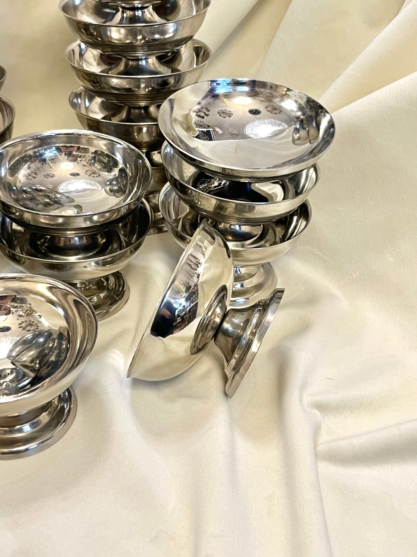 Metalinės desertinės/ledainės