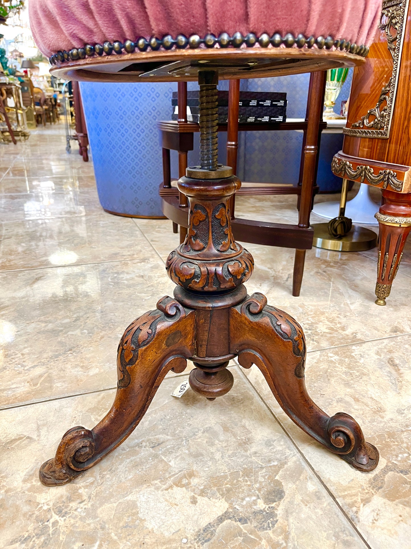 Reguliuojamo aukščio Pianino kėdutė