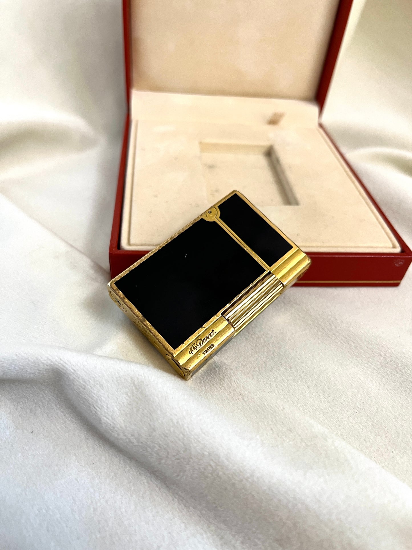 S.T. Dupont Laque De Chine žiebtuvėlis