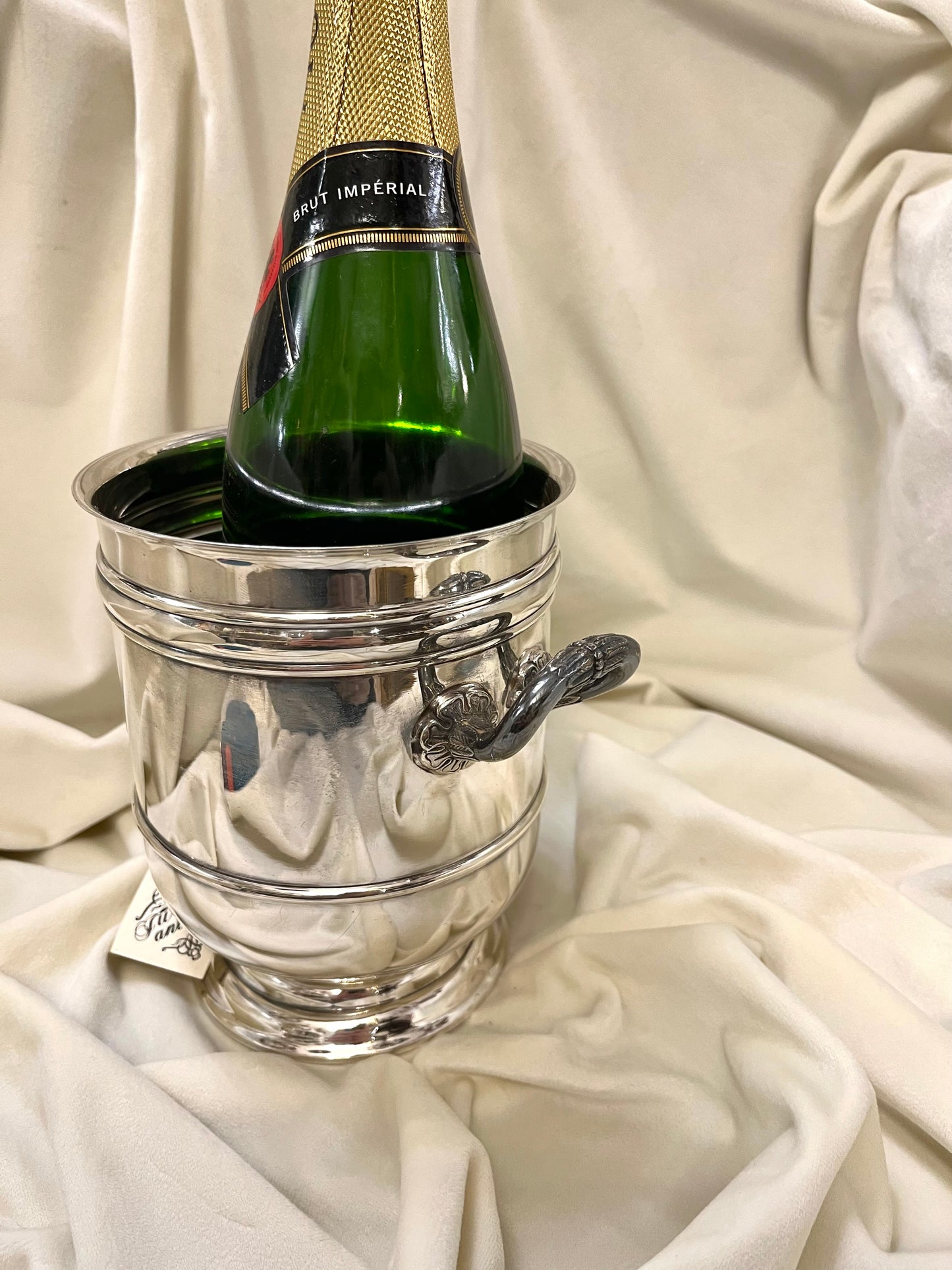 Sidabruotas “Christofle” šampano kibirėlis