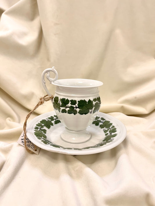 Meissen “Green ivy” puodelis su lėkštute