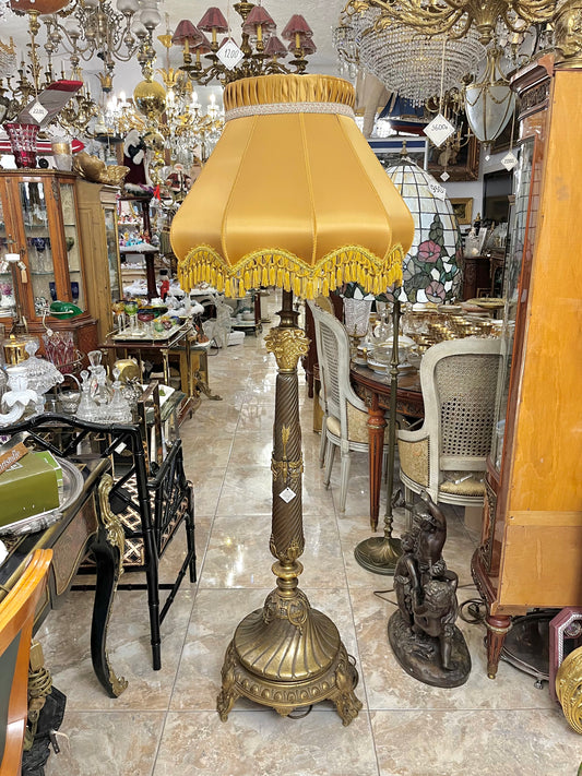 Prabangus bronzinis toršeras su auksavimu