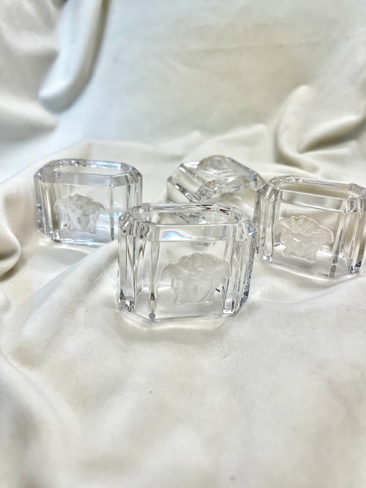 Versace x Rosenthal krištoliniai servetėlių žiedai