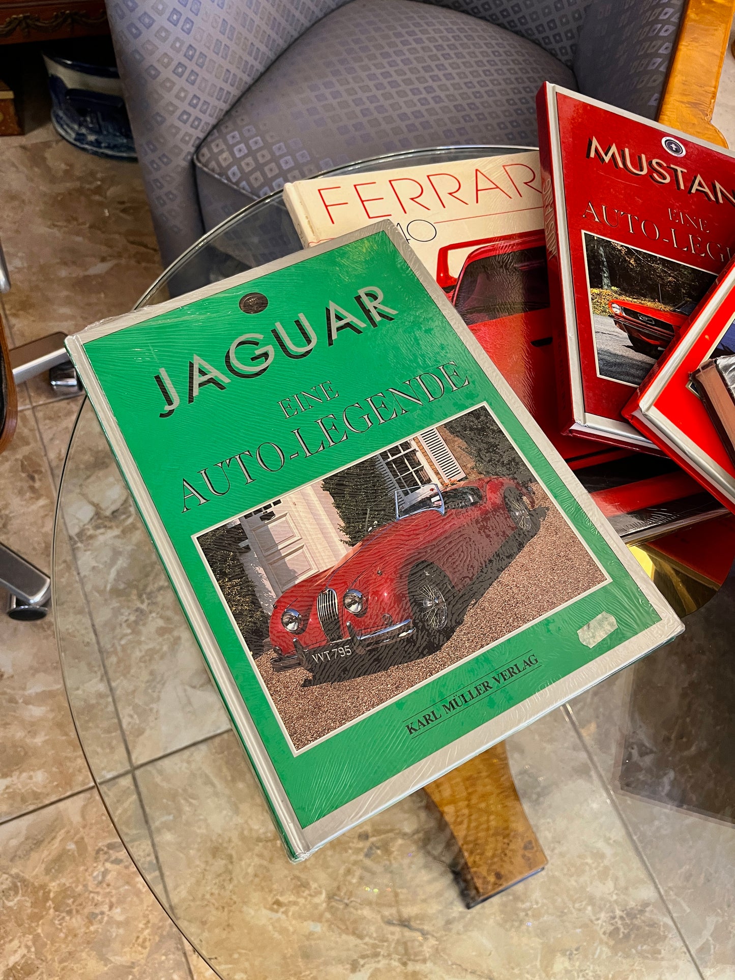 Knygos sportinių automobilių tematika