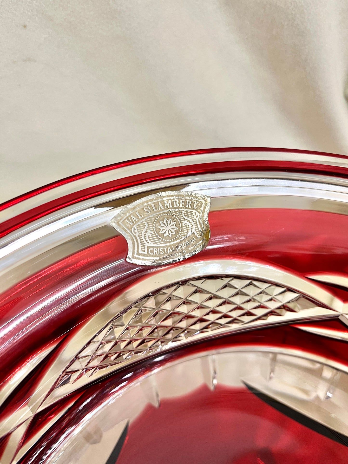 Val Saint Lambert limituoto leidimo krištolo indas